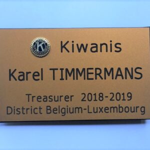 Naamplaat goud gegraveerd